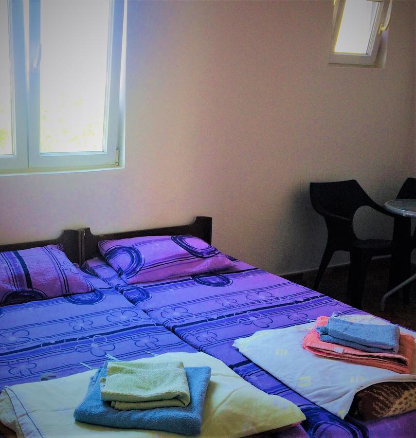 Guesthouse Berlin Бар Экстерьер фото